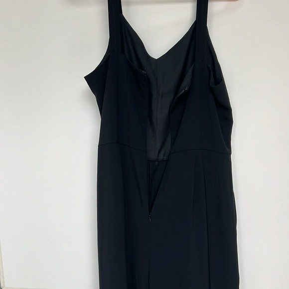 The Japanese GoWeave Essential
NWOT
Jumpsuit sleeveless black size 6 wide leg - Picture 11 of 12